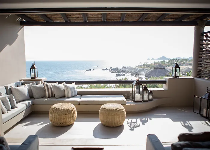 Resort Esperanza, Collection