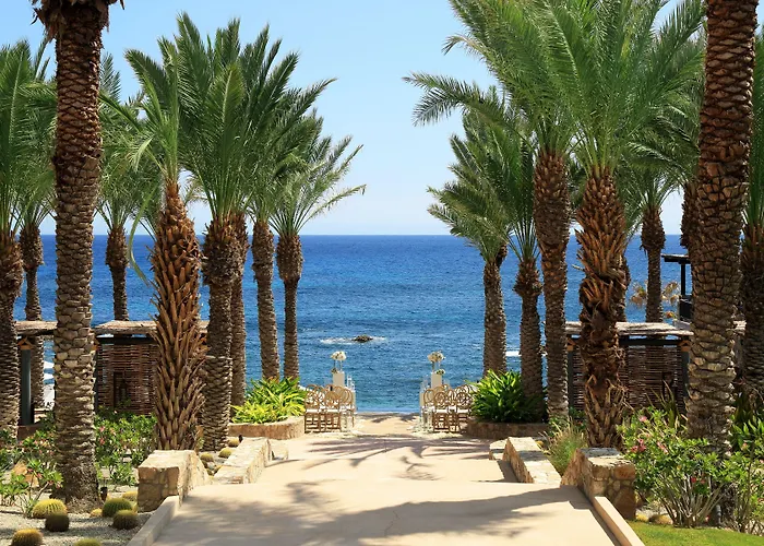 Esperanza, Collection Cabo San Lucas